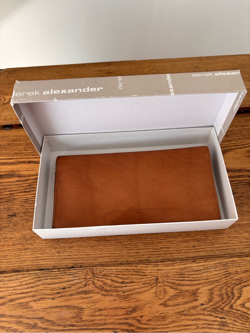 Vintage Derek Alexander Leather Wallet 🤎